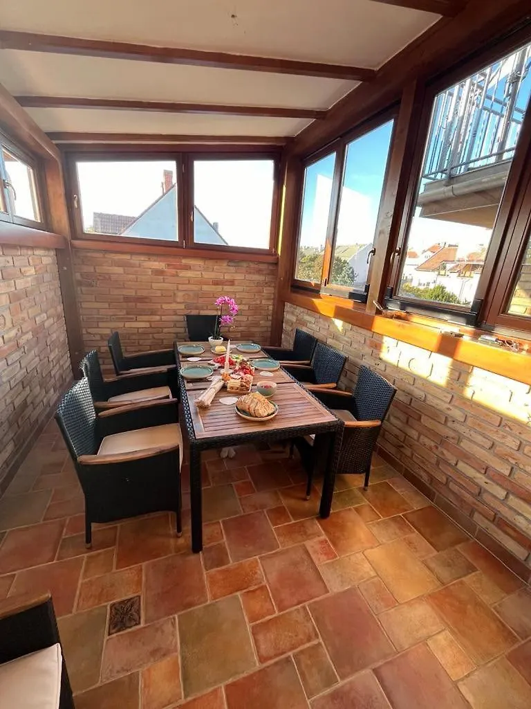 Daire Maya Apartman Segedin